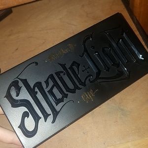 Kat Von D palette